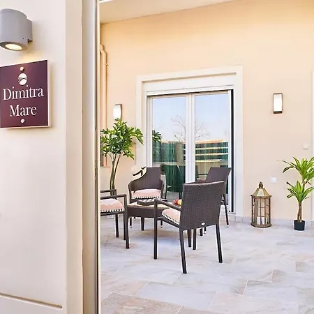 Modern Luxury Near & Old Harbor Fast Wifi Private Veranda 아파트