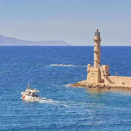 Modern Luxury Near & Old Harbor Fast Wifi Private Veranda Lejlighed Chania (Crete)