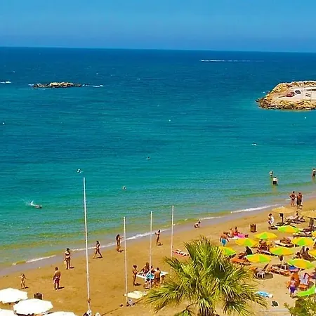 Modern Luxury Near & Old Harbor Fast Wifi Private Veranda アパート