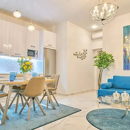 Modern Luxury Near & Old Harbor Fast Wifi Private Veranda * ハニア