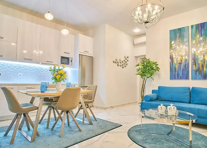 Modern Luxury Near & Old Harbor Fast Wifi Private Veranda * ハニア